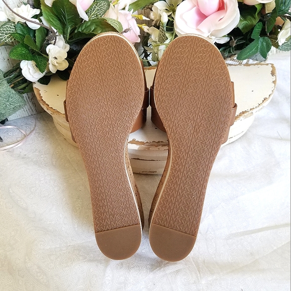 Michael Kors Platform Wedge Sandals - Picture 4 of 7